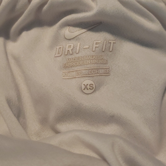 Nike dri fit shorts - Picture 3 of 3